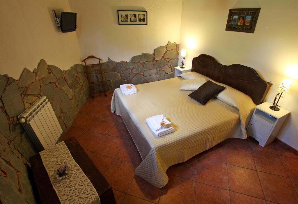 Casa Vacanze Borgo Borghese Sant'Alessio Siculo Room photo