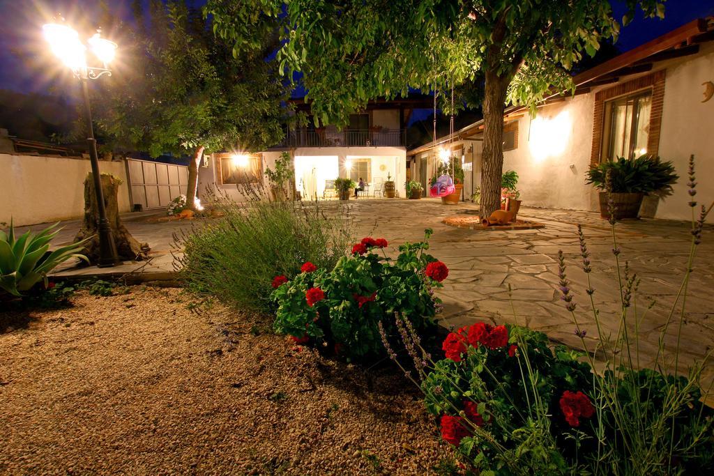 Casa Vacanze Borgo Borghese Sant'Alessio Siculo Exterior photo